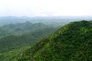 Aravalli Range: Mountain range in western India