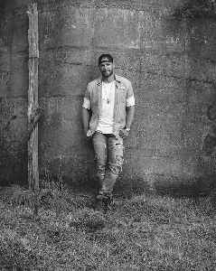 Chase Rice: American singer-songwriter and football player