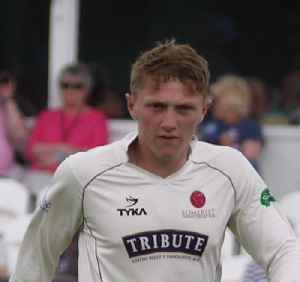 Dom Bess: English cricketer