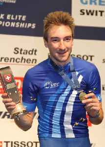 Elia Viviani: Racing cyclist