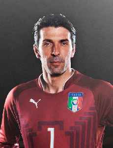 Gianluigi Buffon: Italian association football player