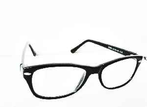 Glasses: Accessories that improve vision