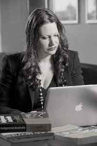 Larissa Behrendt: Indigenous Australian academic and writer