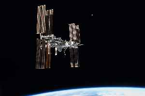 Space station: Habitable artificial satellite