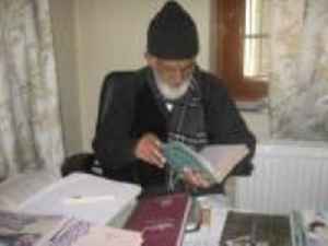 Syed Ali Shah Geelani: Kashmiri Politician, Islamic Figure