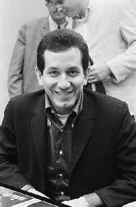 Trini Lopez: American singer, guitarist, and actor