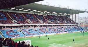 Turf Moor: Stadium