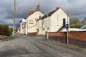 Homes plan for former Leicester pub approved despite parking concerns