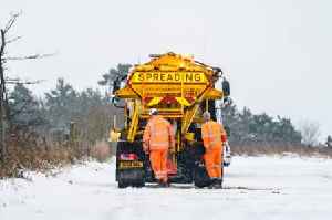 Next UK snow bomb will be even worse than Storm Goretti and be 450-mile wall