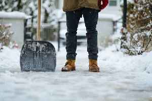 All households urged to ditch table salt for icy paths and use £1 item instead