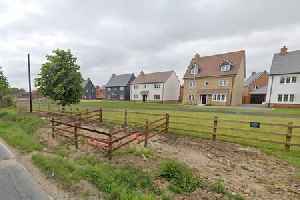 Developers building nearly 1,000 new homes in Essex town told off over 10-year wait for new road