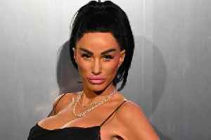 Katie Price shows off stomach after 'pregnancy' announcement on honeymoon