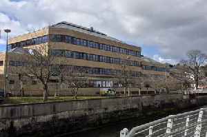 Council approve plan for employment support programme despite staggering cost of administration fees