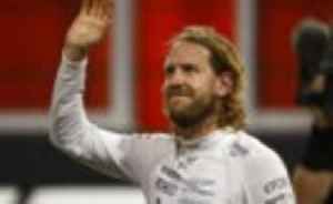 Vettel breaks three-hour mark in London Marathon debut