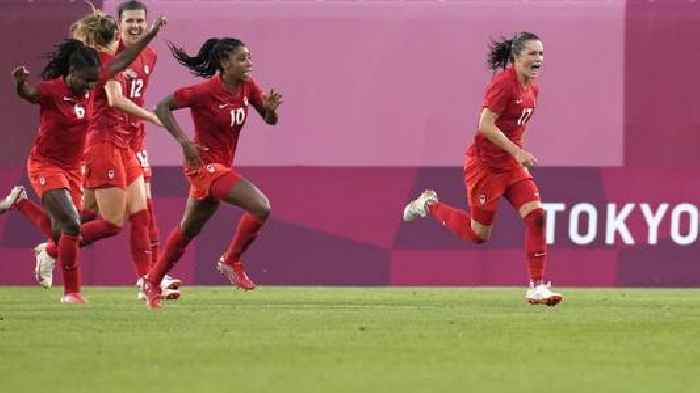 Canada Upsets U.S. In Women's Soccer Semifinal