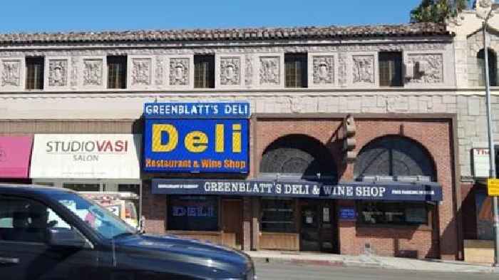Greenblatt’s, Hollywood Deli to the Stars, to Close After 95 Years