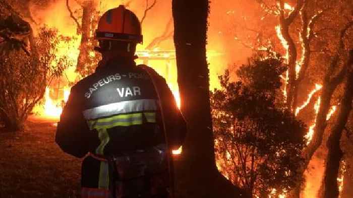 Thousands Evacuated As Fire Sweeps Through French Forests