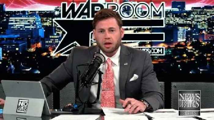 ‘Infowars’ Host Owen Shroyer in Custody on Charges Related to Capitol Riot