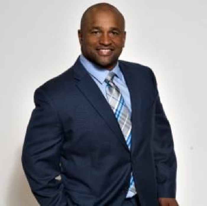 Former NFL 4X Pro Bowl, 2X First Team All Pro, 2000's All-Decade Team, Podcast and Radio Analyst Lorenzo Neal To Appear on 'Krush House(TM) and 'Krush House(TM) Legends' Video Podcasts Today