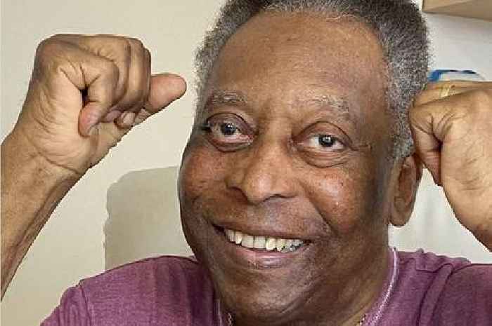 Brazil legend Pele smiles for camera in first picture since release from intensive care
