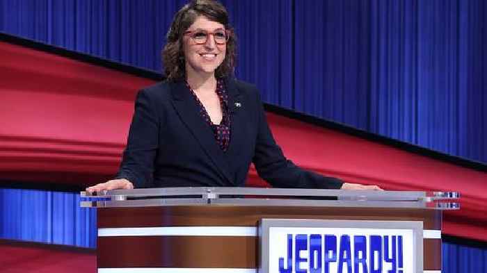 Mayim Bialik Says She Wants ‘Jeopardy!’ Hosting Gig