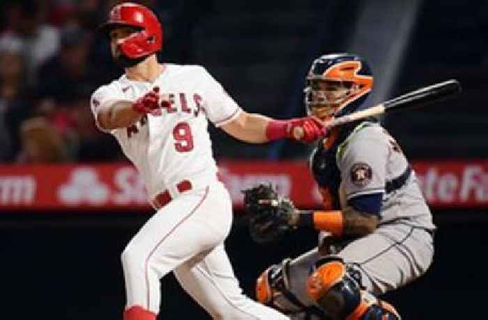 
					Jack Mayfield goes 2-for-4 with two RBI as Angels edge Astros, 3-2
				