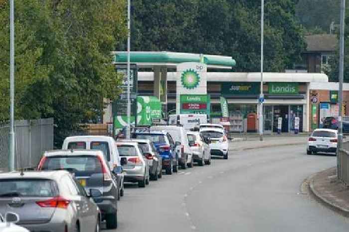 Teacher warns schools could close if panic at petrol stations continues