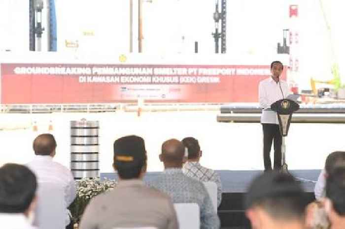 Groundbreaking: President Joko Widodo kicks off construction of the world's largest copper smelter in JIIPE