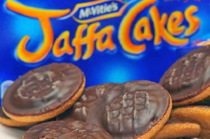 Police officer sacked for not paying full price for Jaffa Cakes at station tuck shop