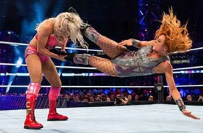 
					Becky Lynch vs. Charlotte Flair – SmackDown Women’s Title Match: WWE Super Show-Down 2018 (Full Match)
				
