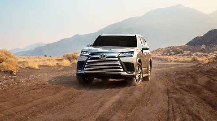 The 2022 Lexus LX 600 Is the J300 Land Cruiser Americans Will Gladly Buy Instead