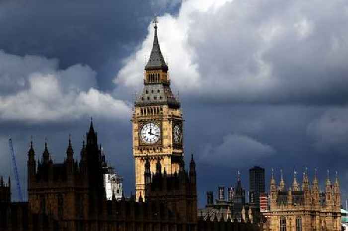 When do the clocks go back in the UK?