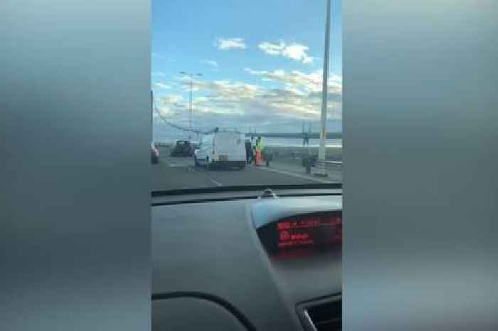 Crash on Humber Bridge causing tailbacks - emergency services at the scene
