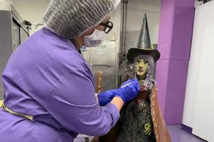 Cadbury World gets set for Halloween with 10kg chocolate witch