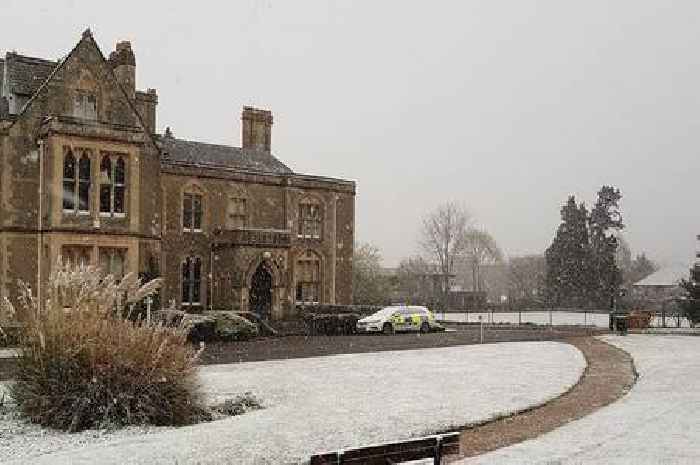 Surrey weather: Snow warning issued by Met Office as Storm Arwen approaches