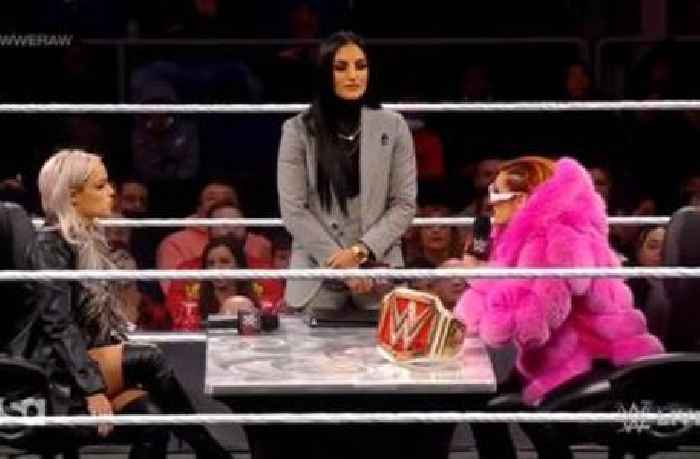 
					Becky Lynch and Liv Morgan make Raw Title Match official
				