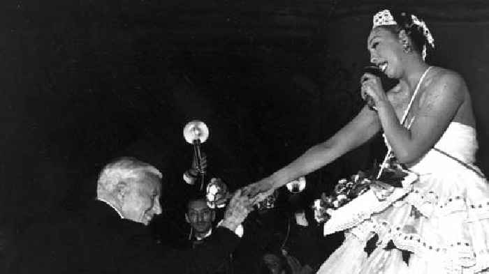 Black Entertainer Josephine Baker Honored At France's Pantheon
