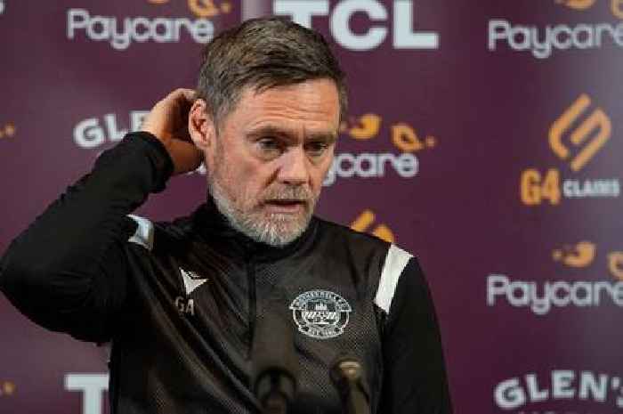 Hibs v Motherwell: Star's injury fear allayed as boss explains 'focus' priority