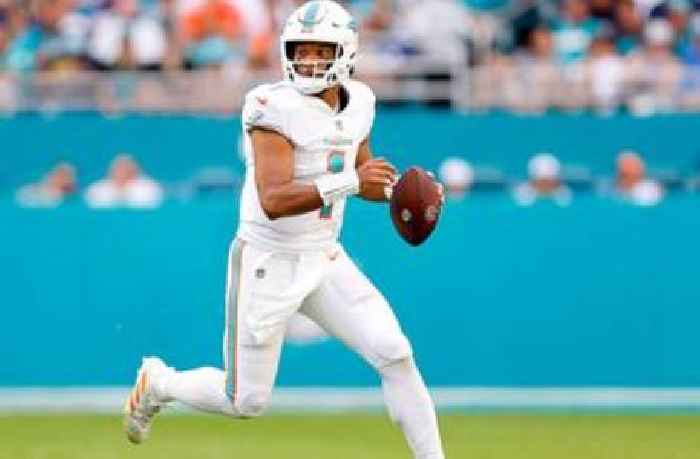 
					Dolphins beat Giants 20-9 as Tua Tagovailoa leads Miami to fifth straight win
				