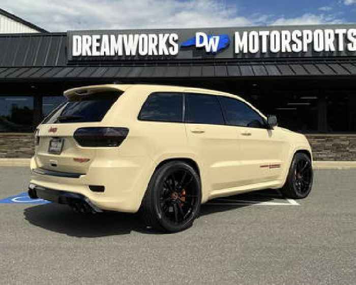 NFL Star Chase Young Drives This Custom 900-HP Jeep Grand Cherokee Trackhawk