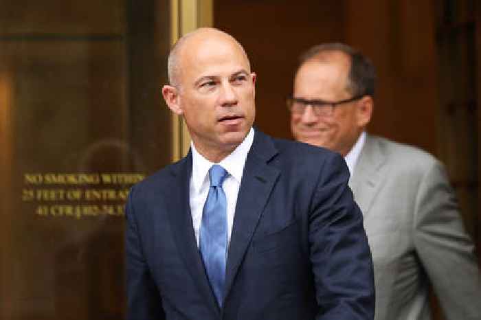 Michael Avenatti Sues Feds for Mistreatment in Prison, Claims Guards Only Let Him Read Trump’s Art of the Deal