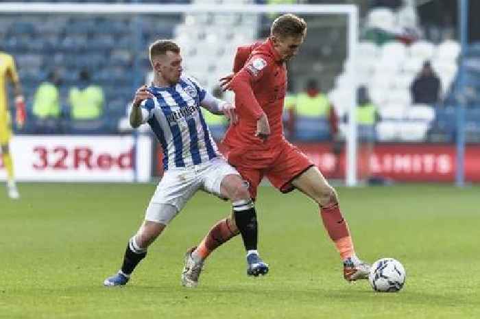 Huddersfield Town 1-1 Swansea City: Flynn Downes strike earns Russell Martin's men a point