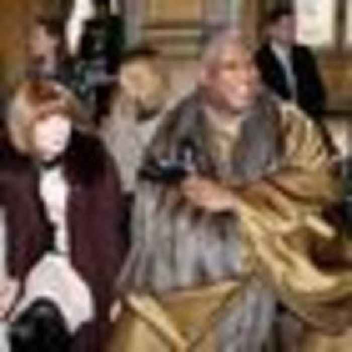 Anna Wintour pays tribute to Vogue icon Leon Talley: 'Complicated relationship'