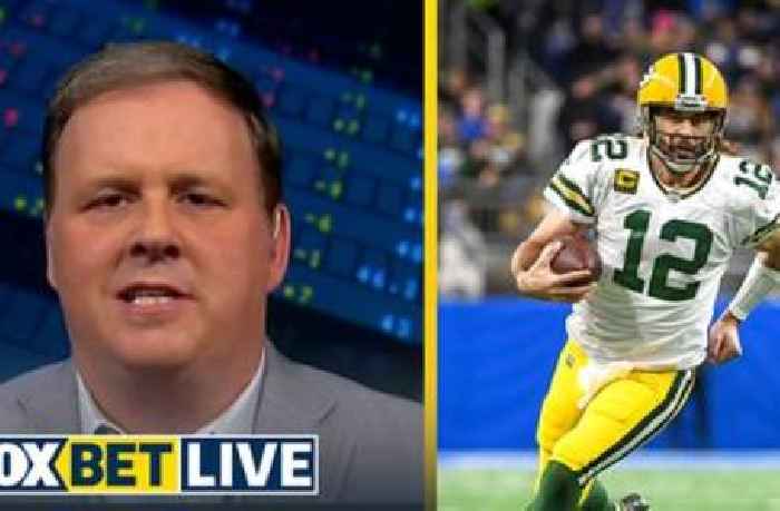 
					Cousin Sal is confident in Aaron Rodgers and the Packers vs. the 49ers I FOX BET LIVE
				