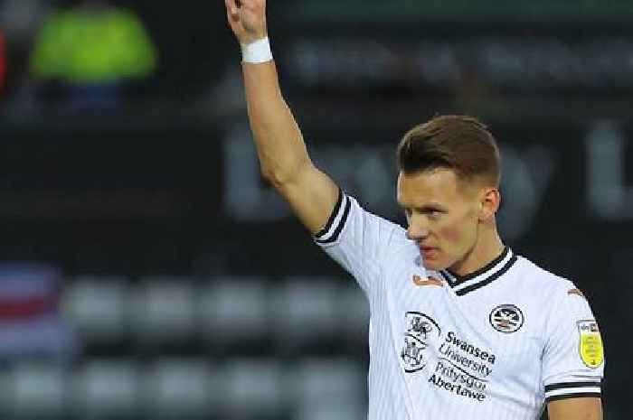 The 'real glimpses' giving Jamie Paterson food for thought as Swansea City transfer issue becomes clear