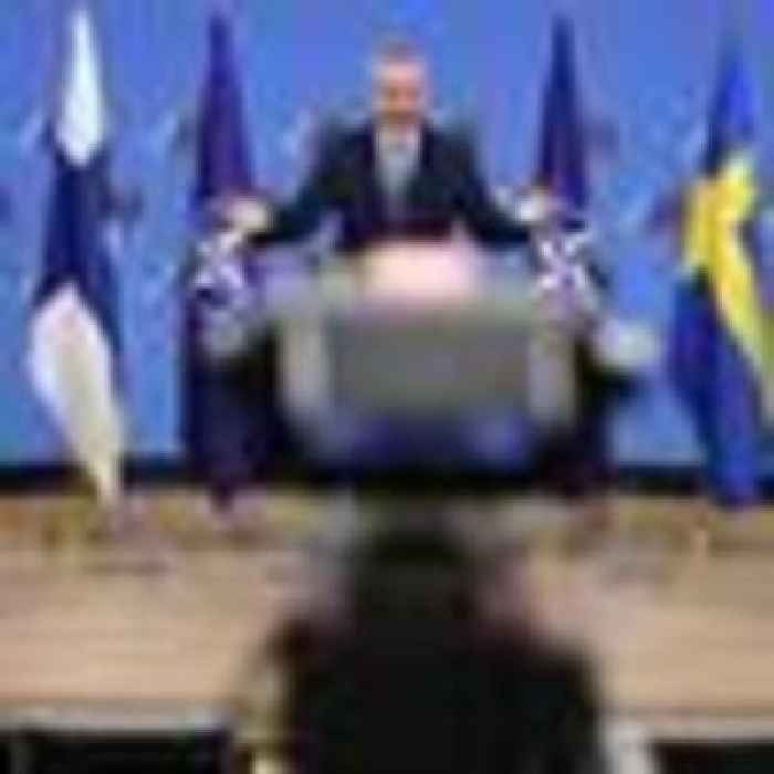 Ukraine crisis: Nato outlines 'deterrence' plan as tensions with Russia soar