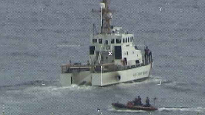 Suspected Smuggling Boat Capsized; 1 Body Recovered, 38 Still Missing