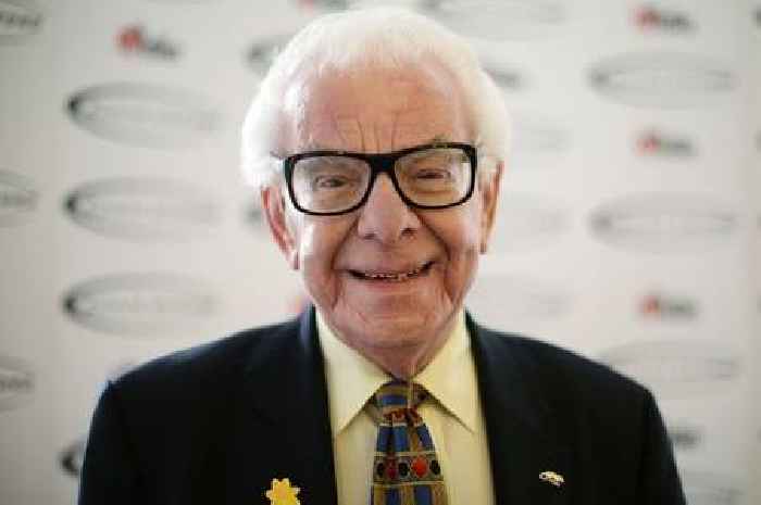 Barry Cryer's last heartbreaking joke he told to Gogglebox friend every day before his death
