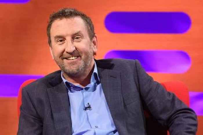 8 Out of 10 Cats Does Countdown: Lee Mack's two world records and famous ex flatmate