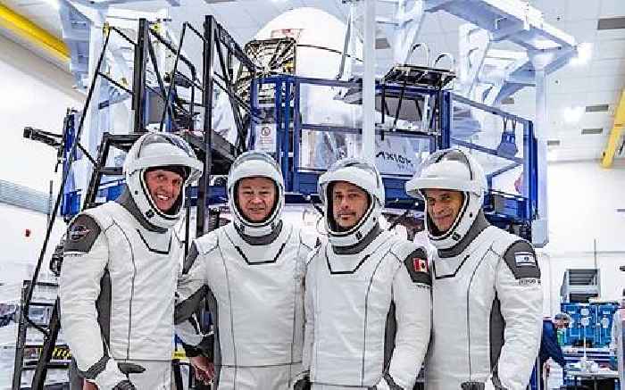 First American Private Crew Launching for ISS on April 8